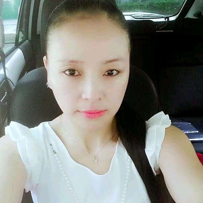 单身公主《爱唱歌，喜欢独立》