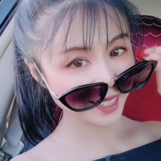 玫瑰🌹花一样的女人👩