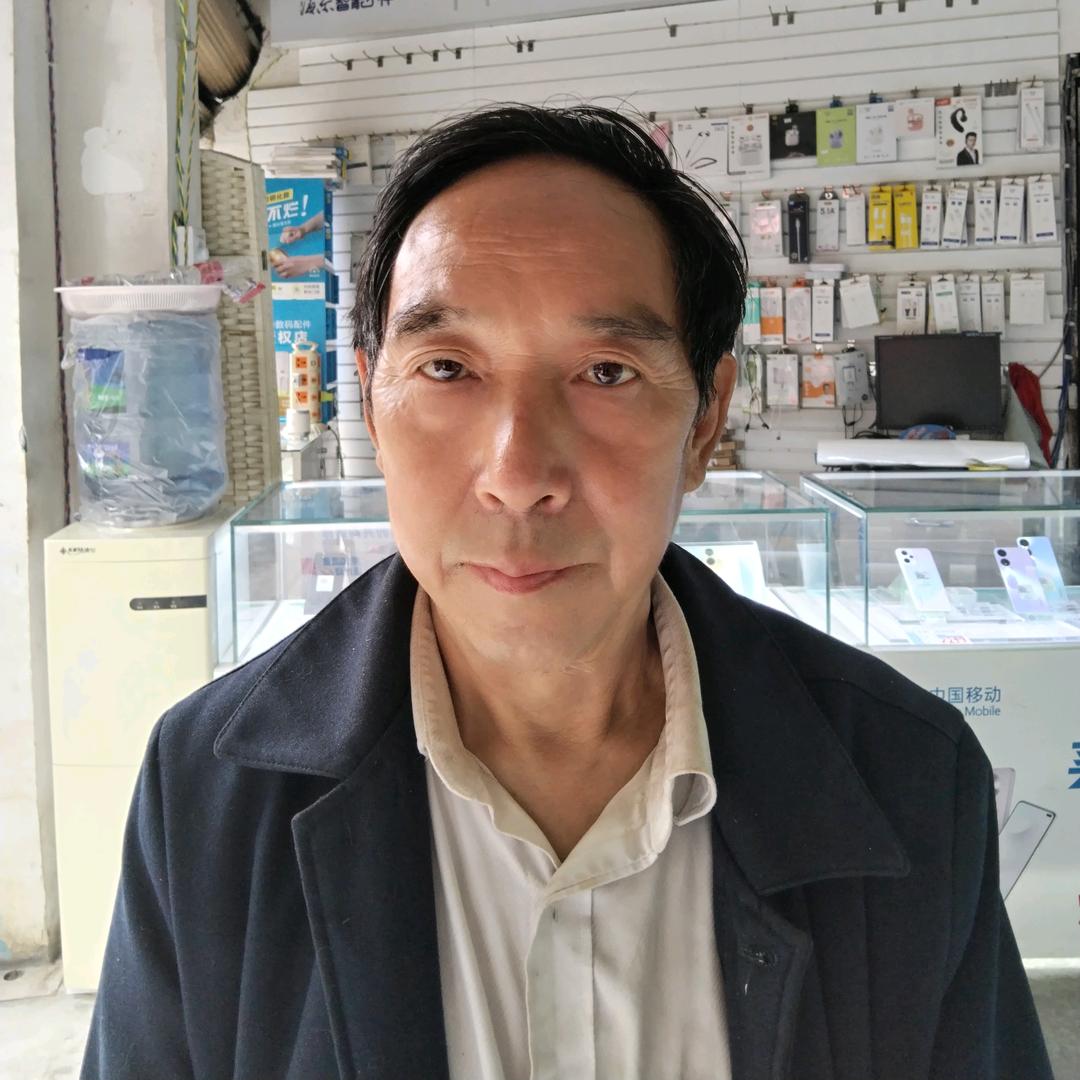 李太彬