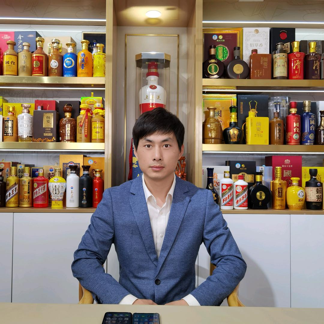 盖严爱喝酒(每天早上6-10点直播)