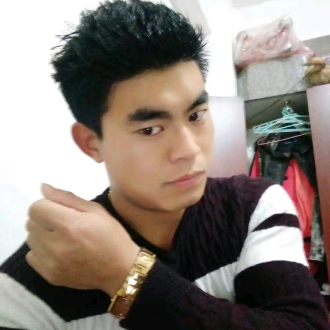 💞᭄ℒᎭℯ⃝   飞哥  ᭄ꦿ🌹