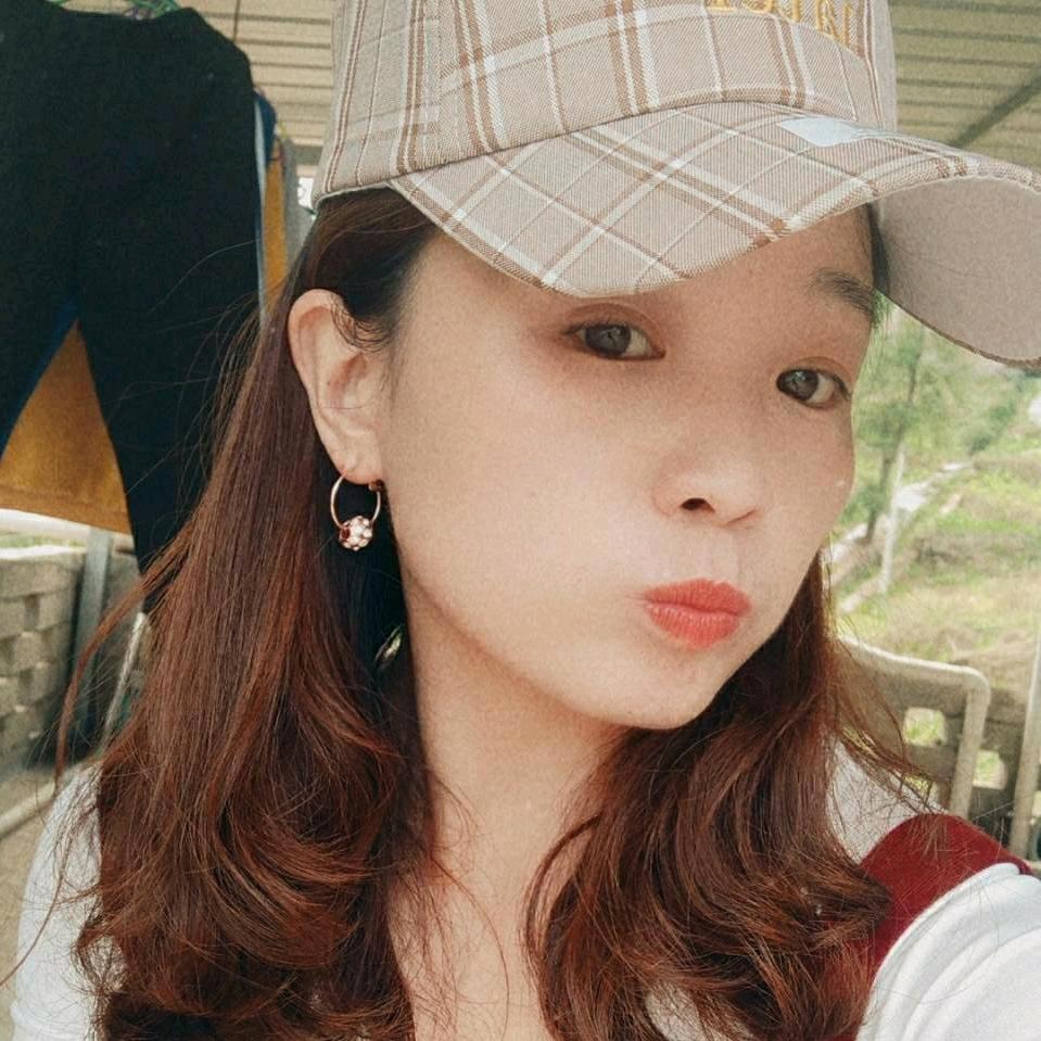 两个娃娃的妈妈