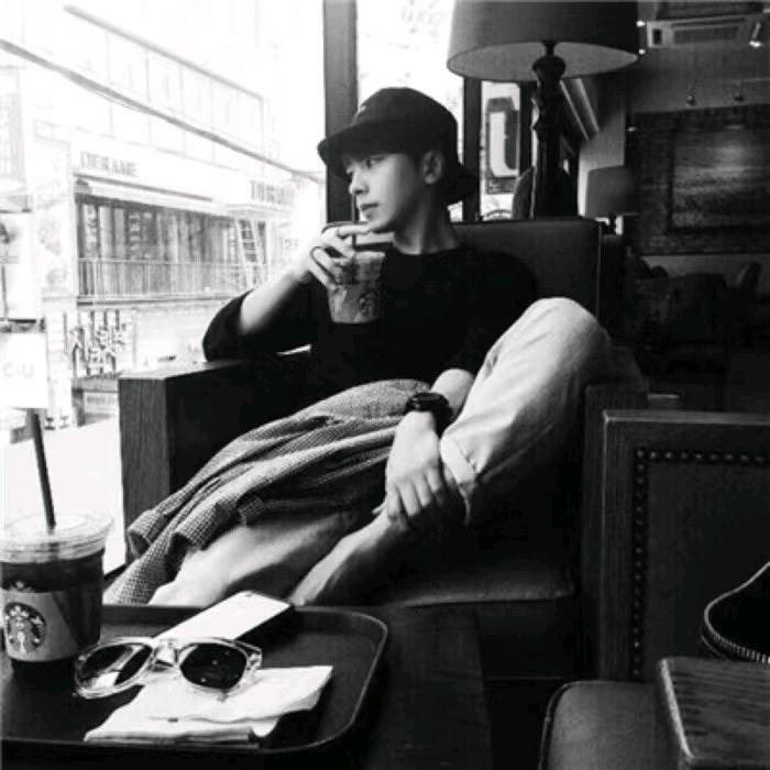 拉风      ，小  。  哥哥