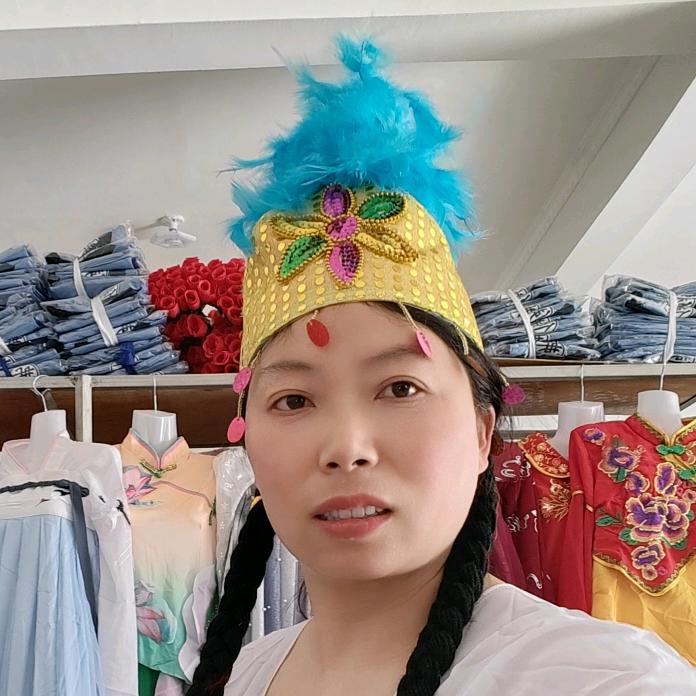 俏梦服饰店
