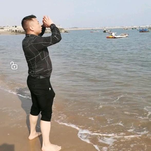 🏹-張先生