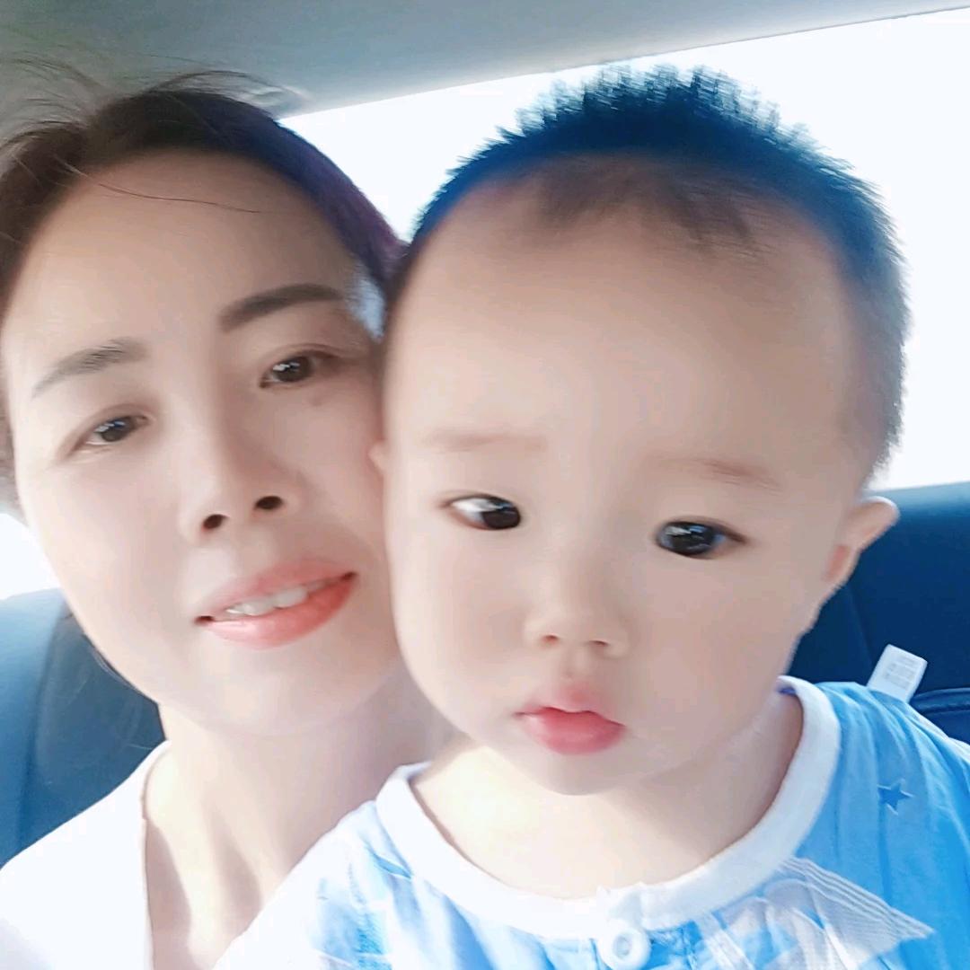 小菲