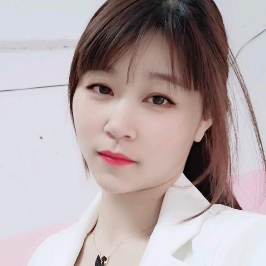 睫毛下的眼泪