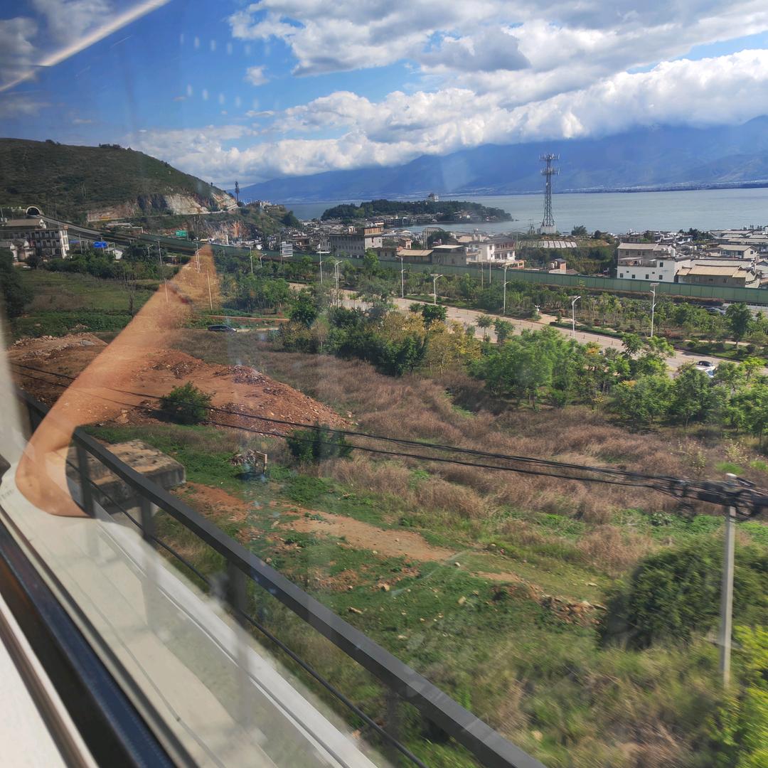 平平安安
