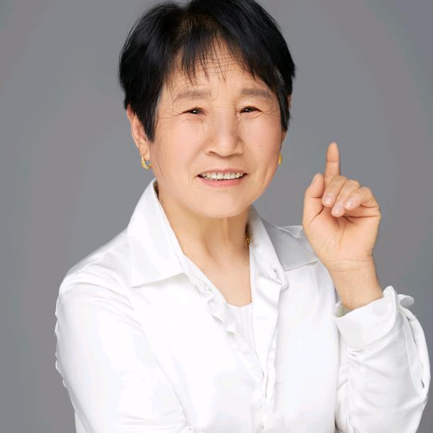 爱听戏的姥姥