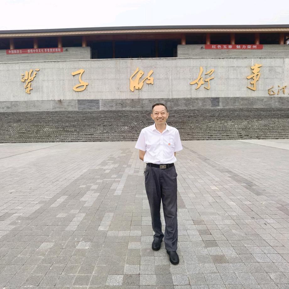 清清河边草