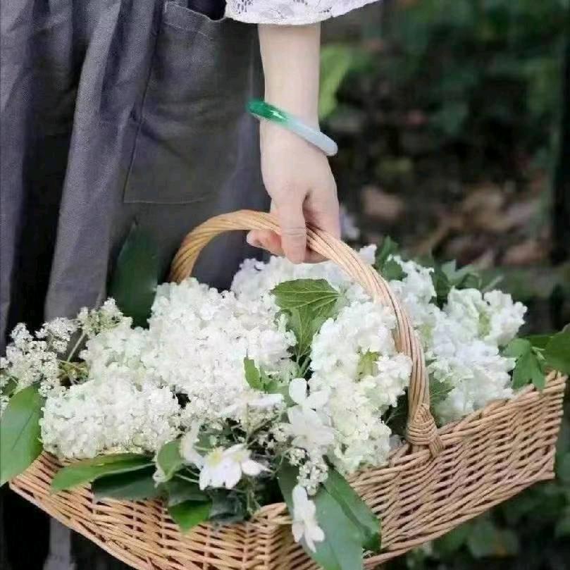 绣光阴