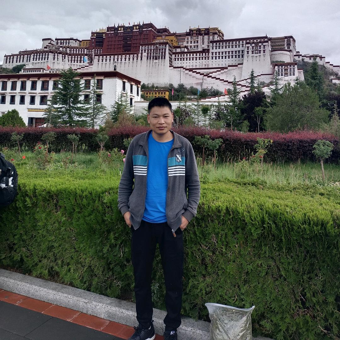 飞鹰房屋地基打桩