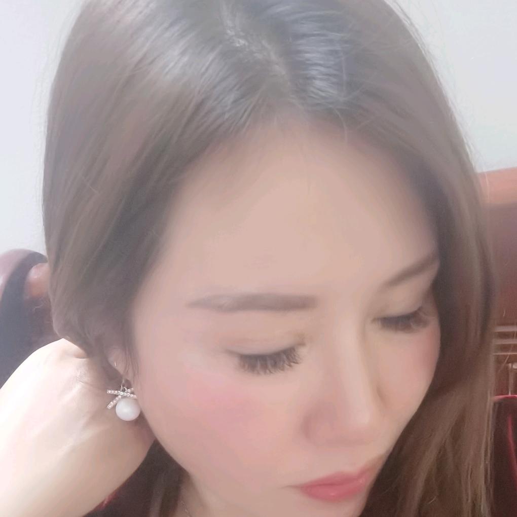 俏佳人，(作品不需要连赞，连赞拉黑)