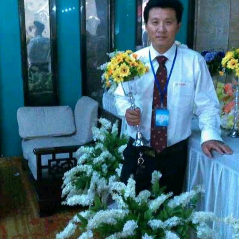 孵化园德宝饭店