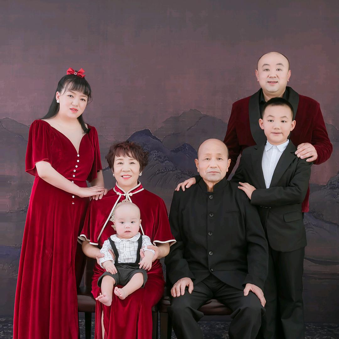 小杨一家人