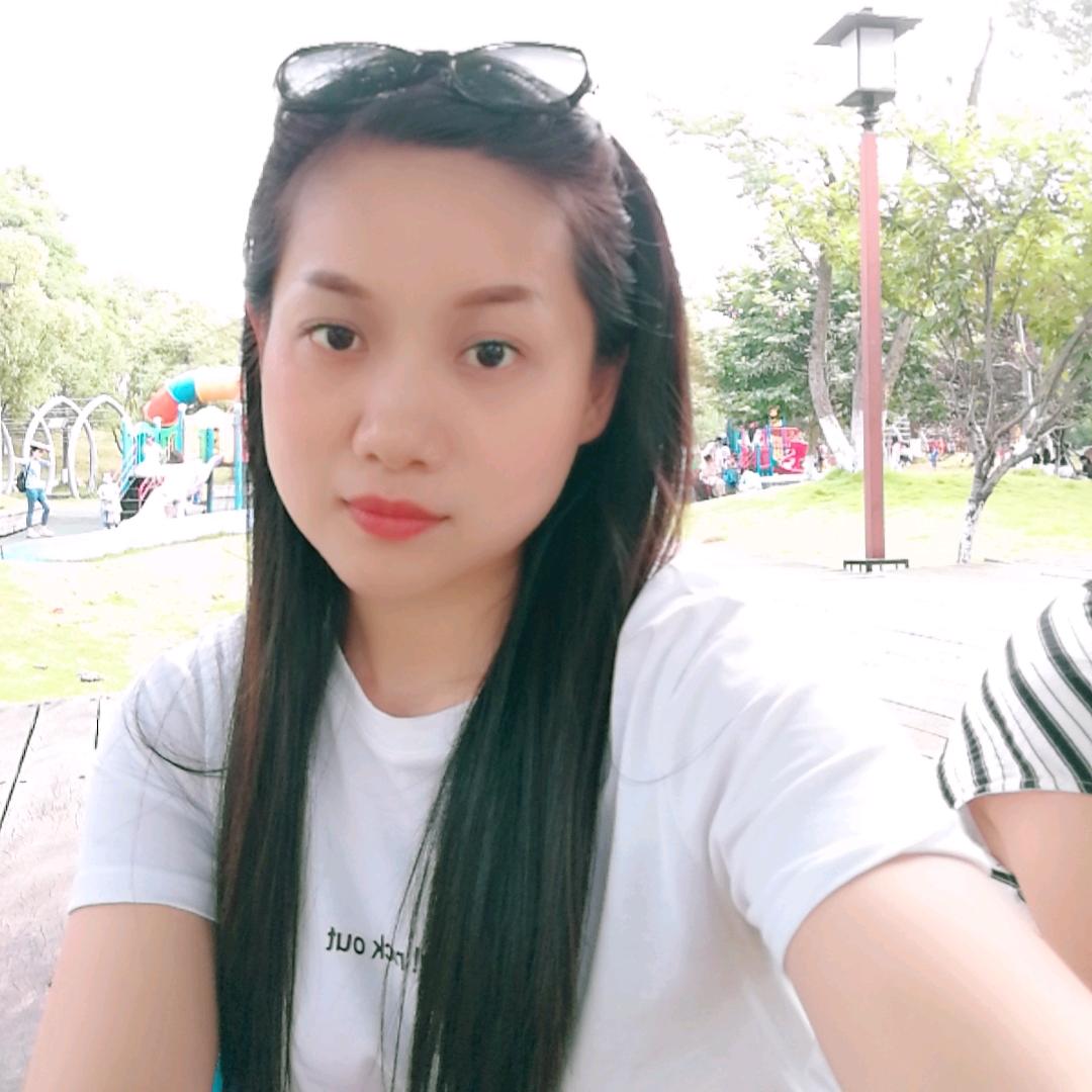 映彤