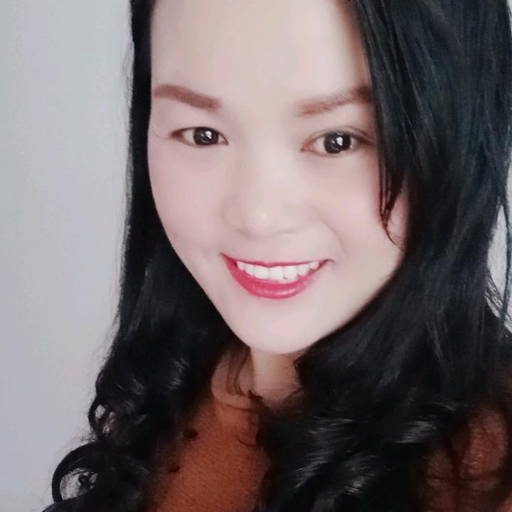 胖子酸菜鱼，英子