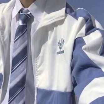低调不失狂傲