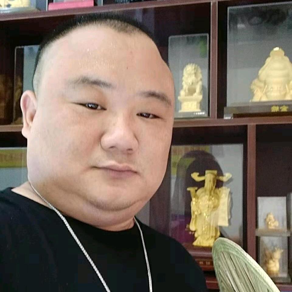 曹金匠头像