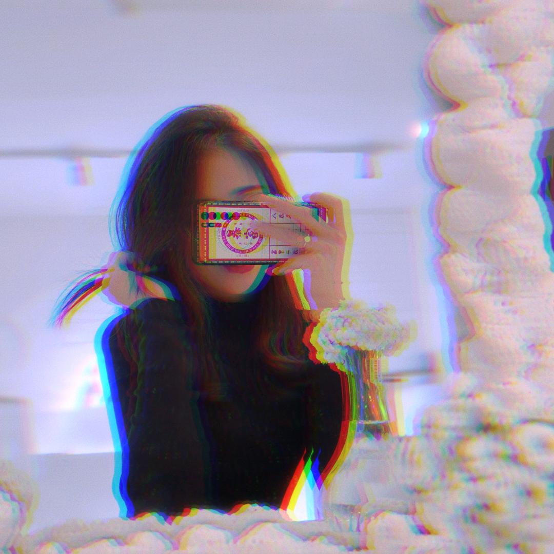 文文在卖花（悦花艺）