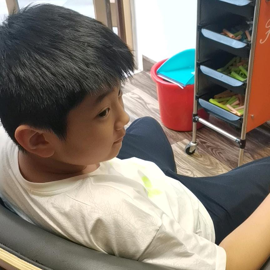 我是王坤，做印刷的