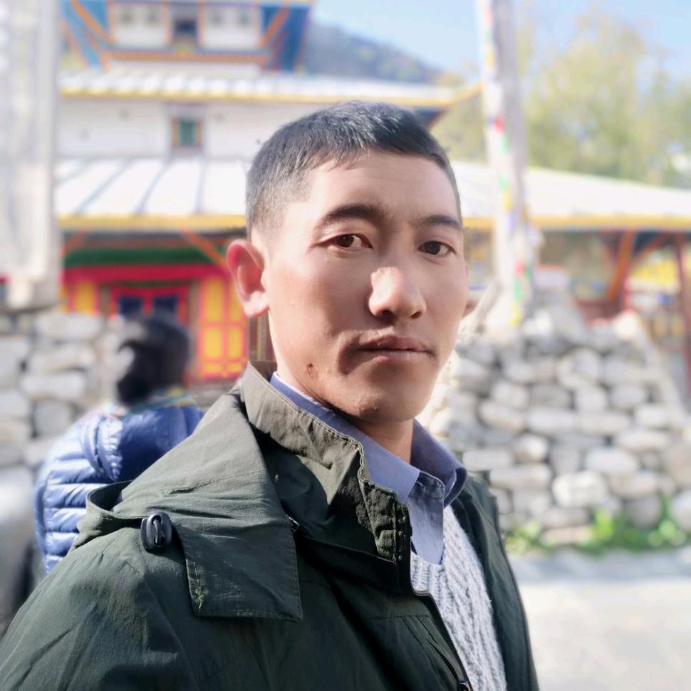 益西多吉