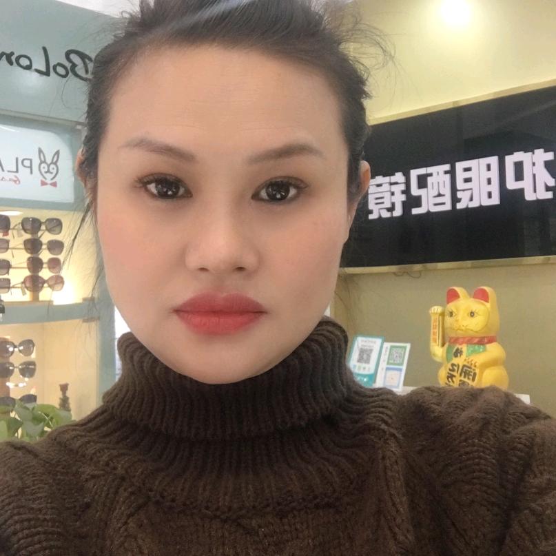 通山光明护眼配镜-陈丽