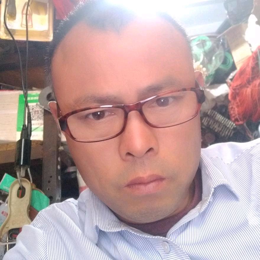 强仔钢结构
