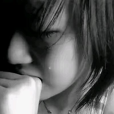 丶〆物是人非の