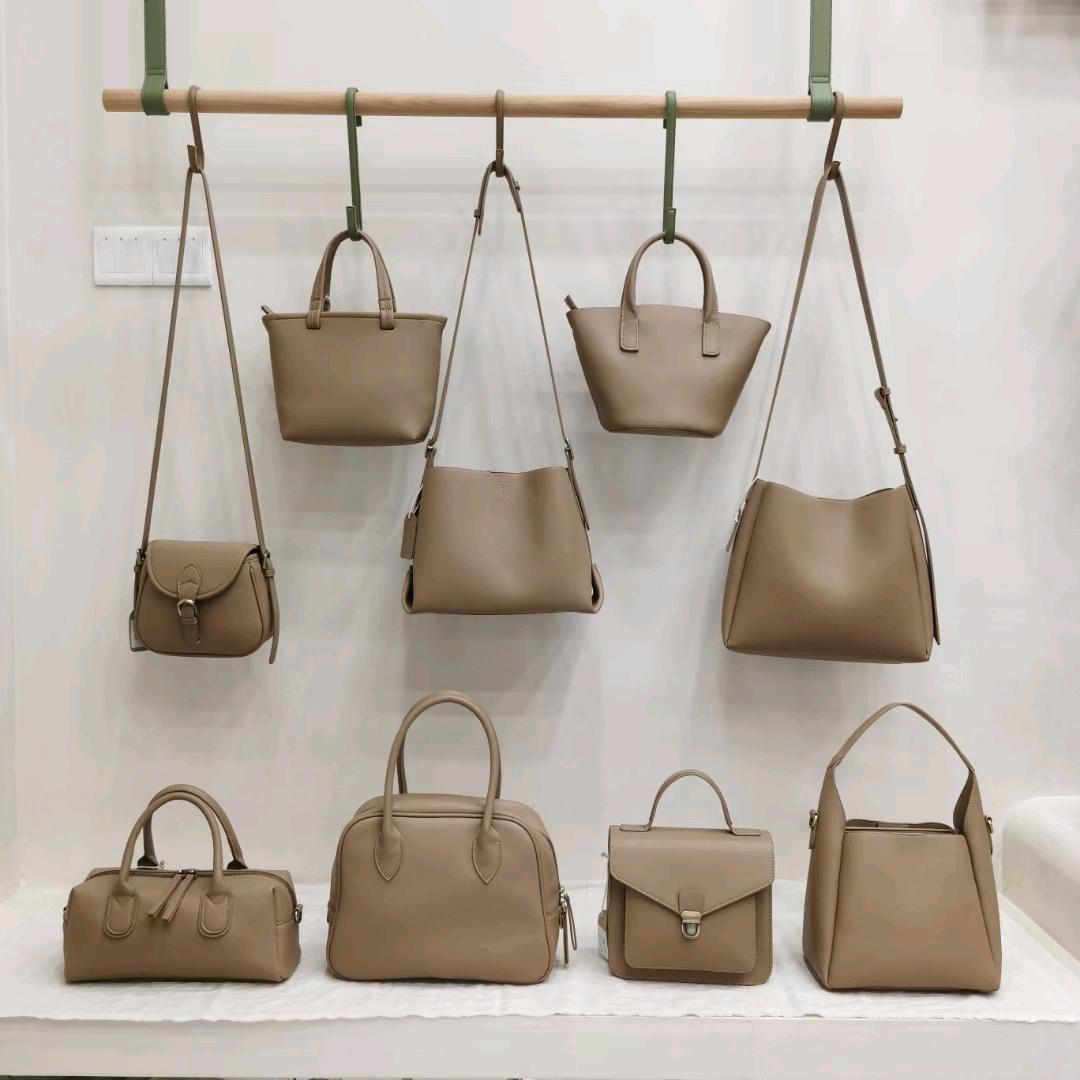 森妮皮具工厂店