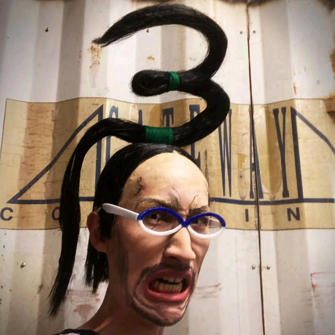 野人探世界