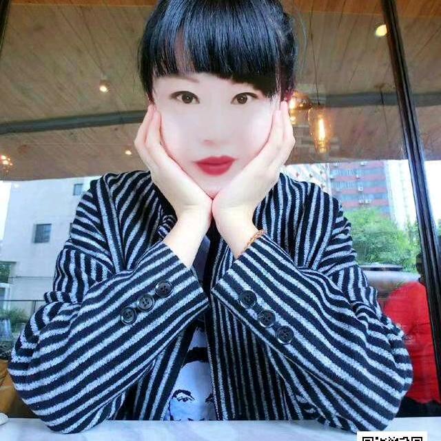 德艾福晓姐