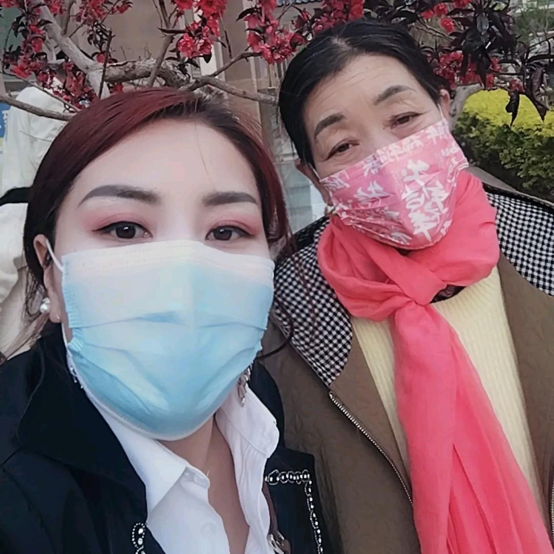 小月亮