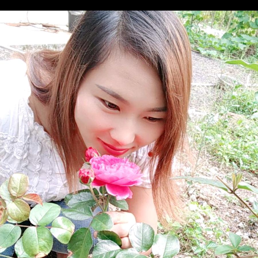 芦苇微微。