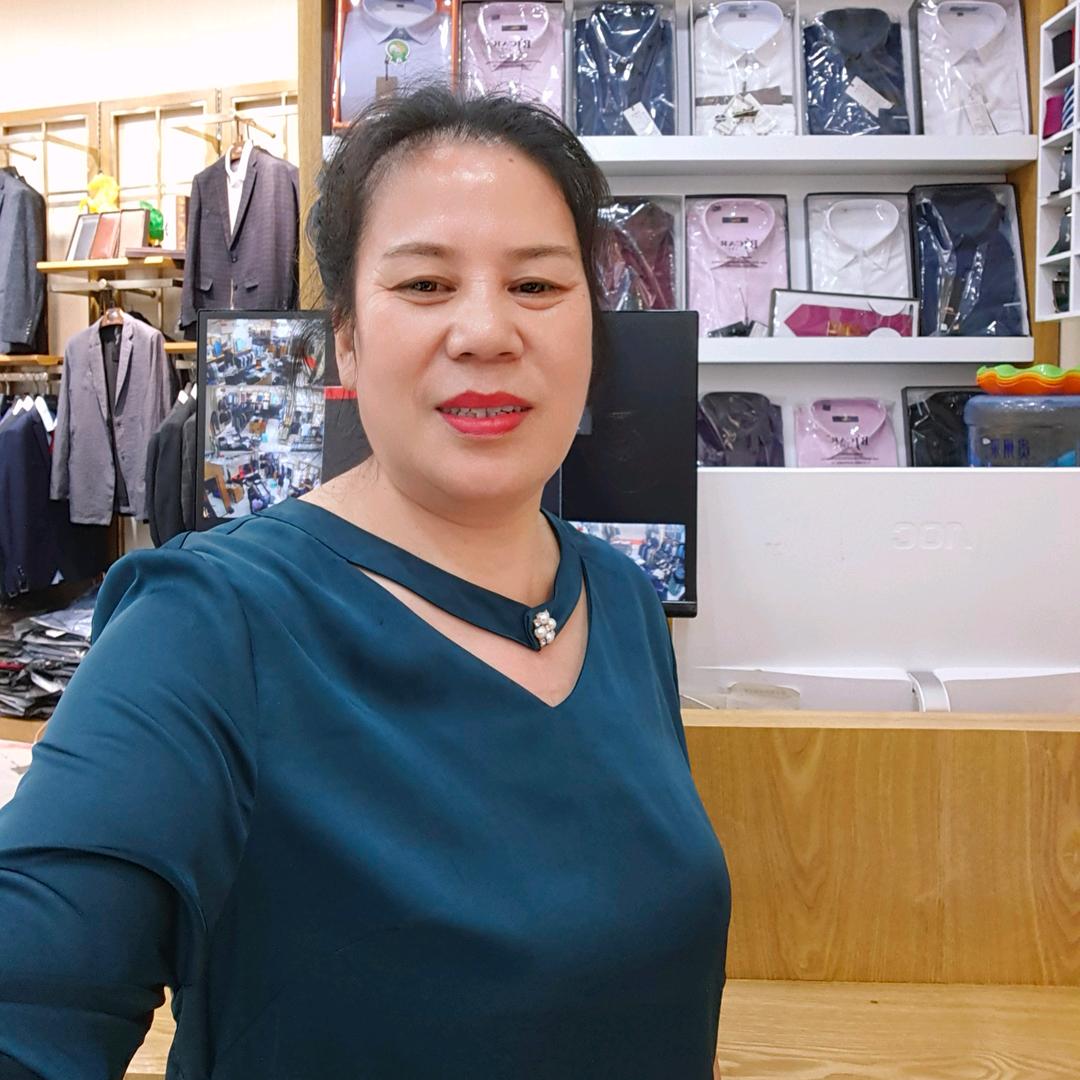 观山湖区杨正书服装店