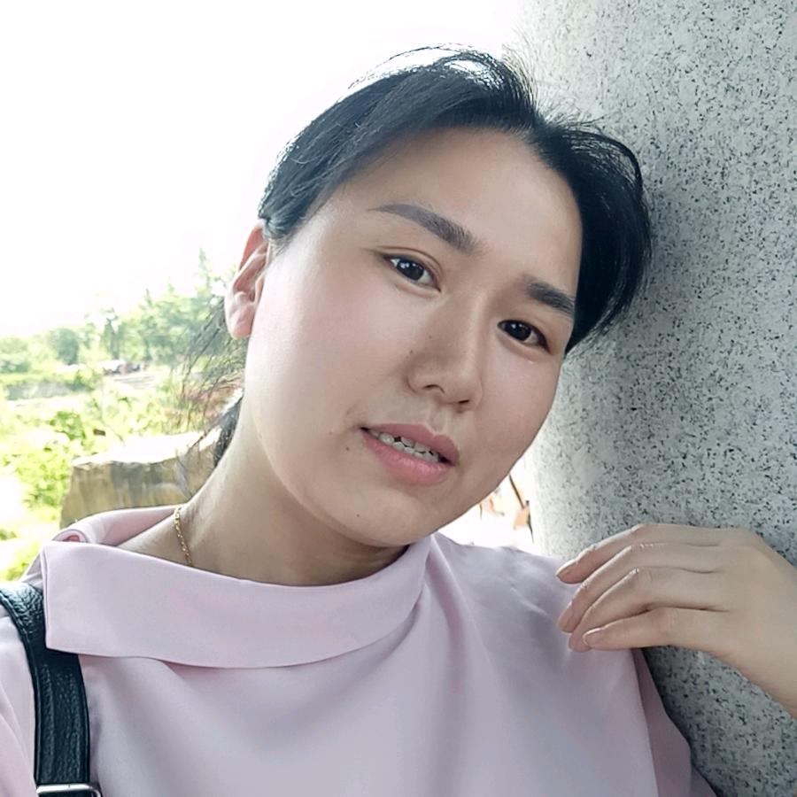 冬天的一枝梅🌹🌹