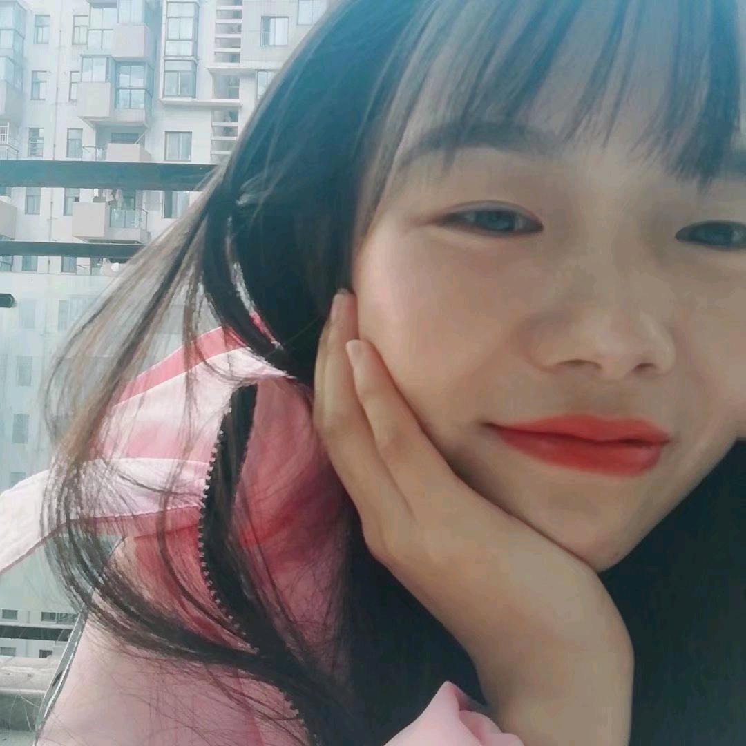 小秦不月半。
