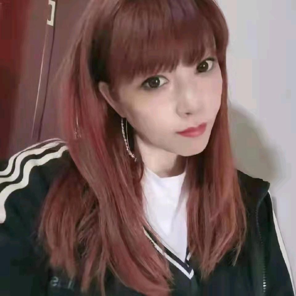 小贝很馋吖