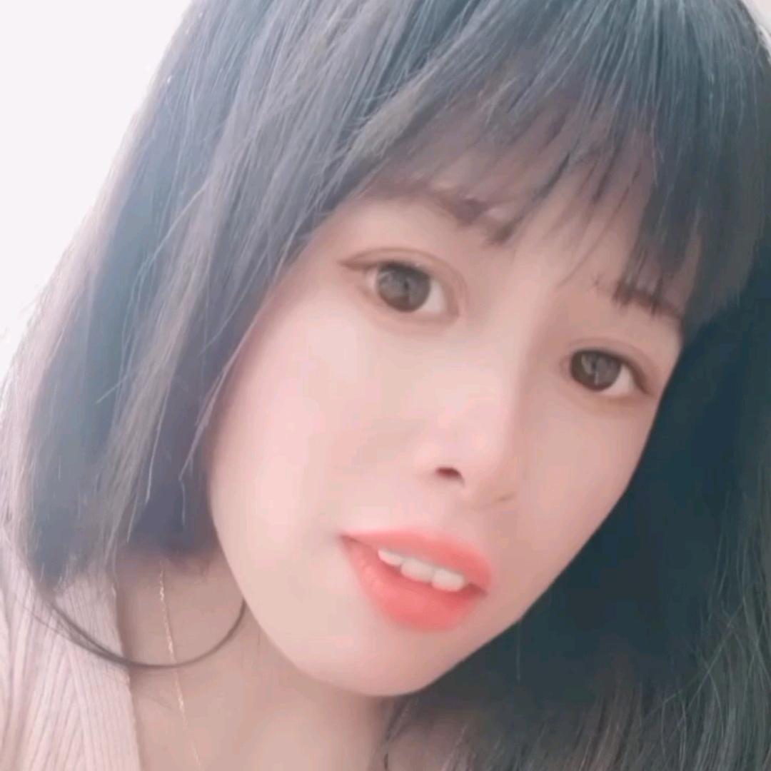 韦同学ʕ•̫͡•