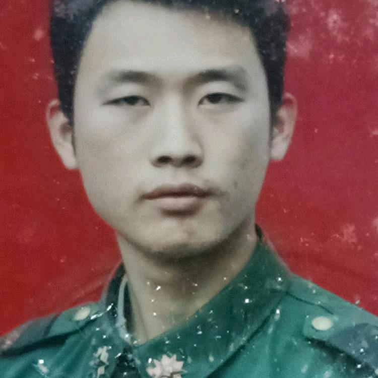 ♥️铁血战士❤️