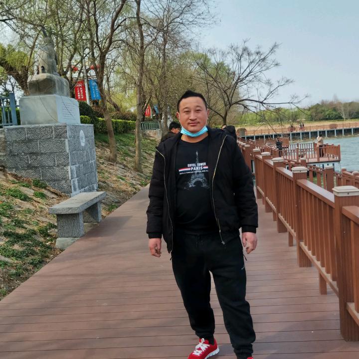 张彪