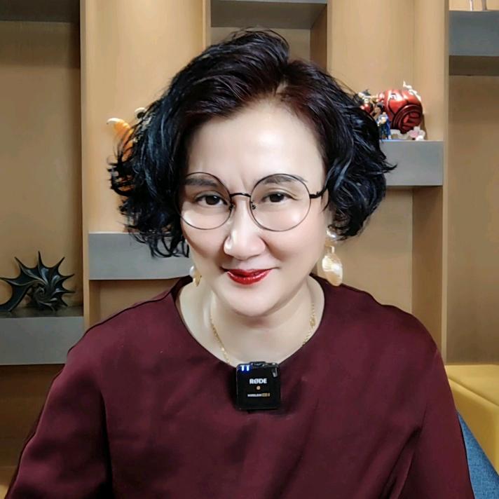 王董聊银发经济