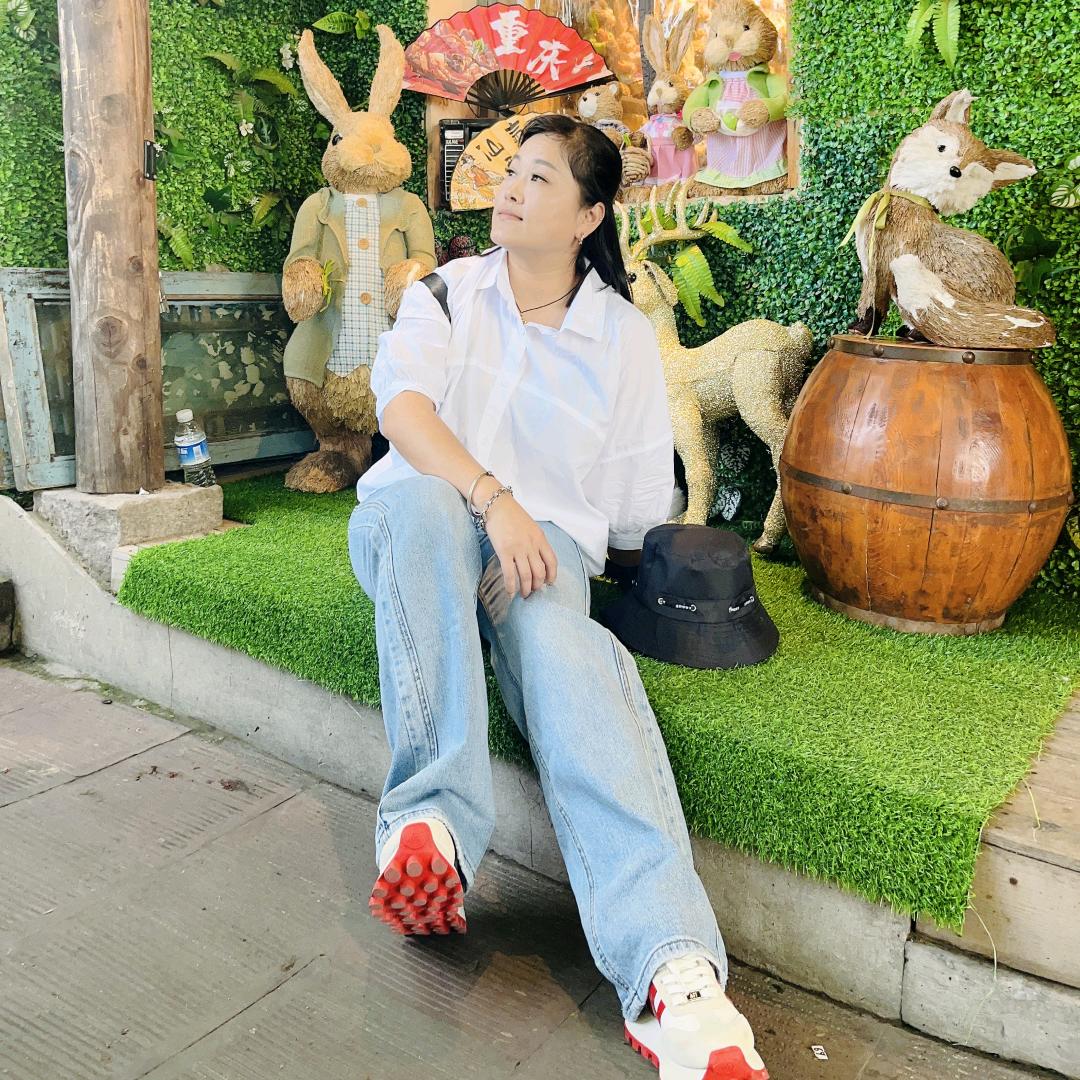 ༺࿅࿆༼小 鸟༽࿄࿆༻