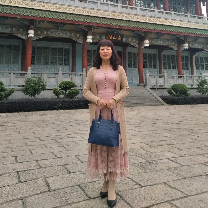 婚礼司仪黄亚宝