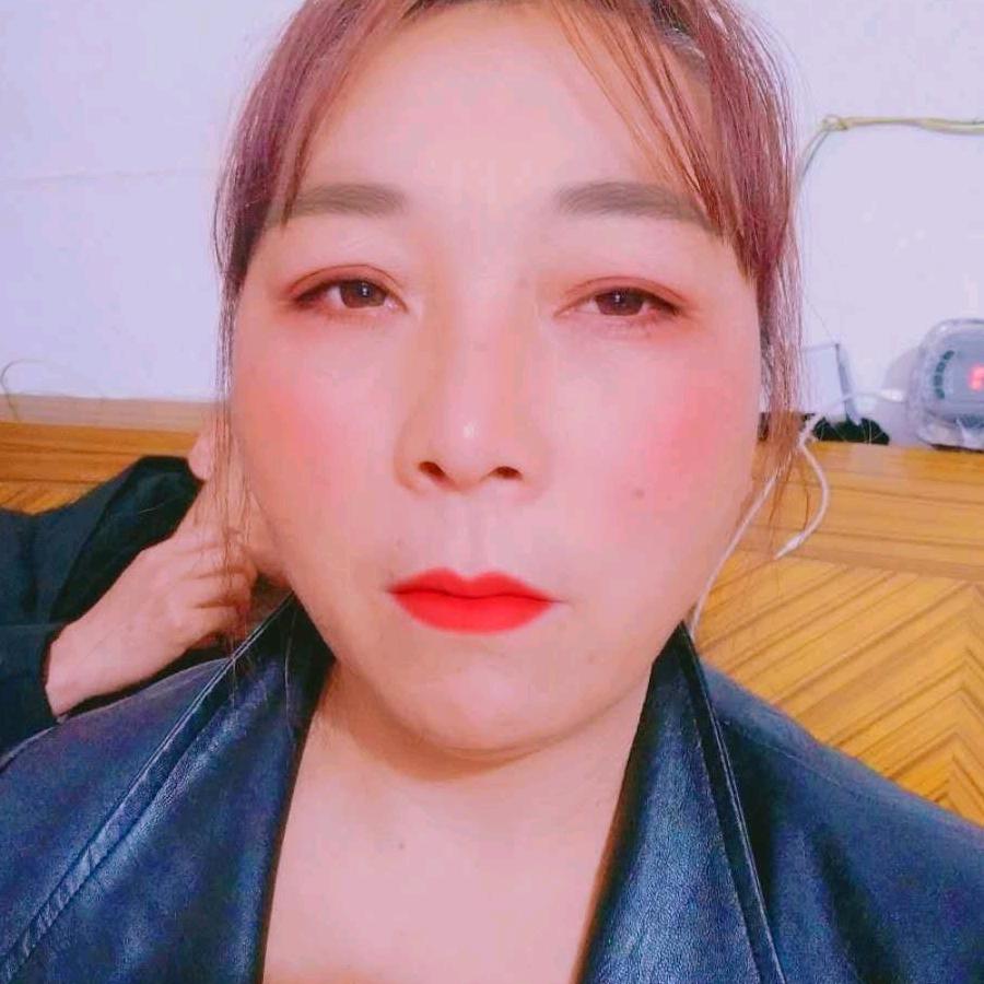 王郁美