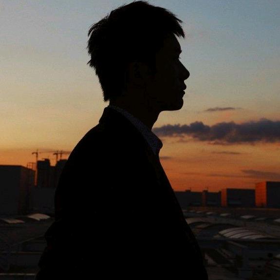 易缕烊光，千般玺欢~