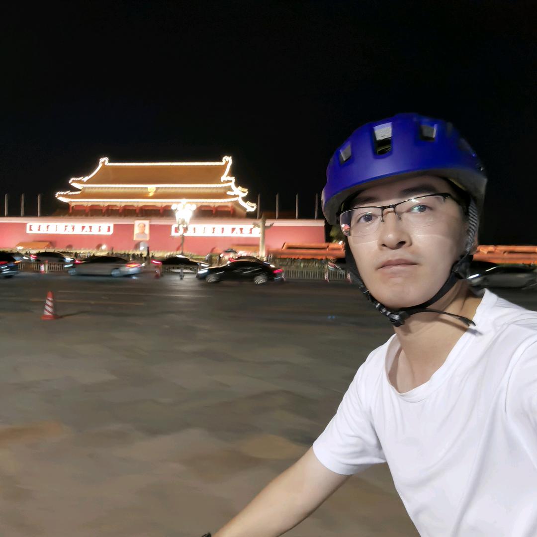 一生爱国小青年