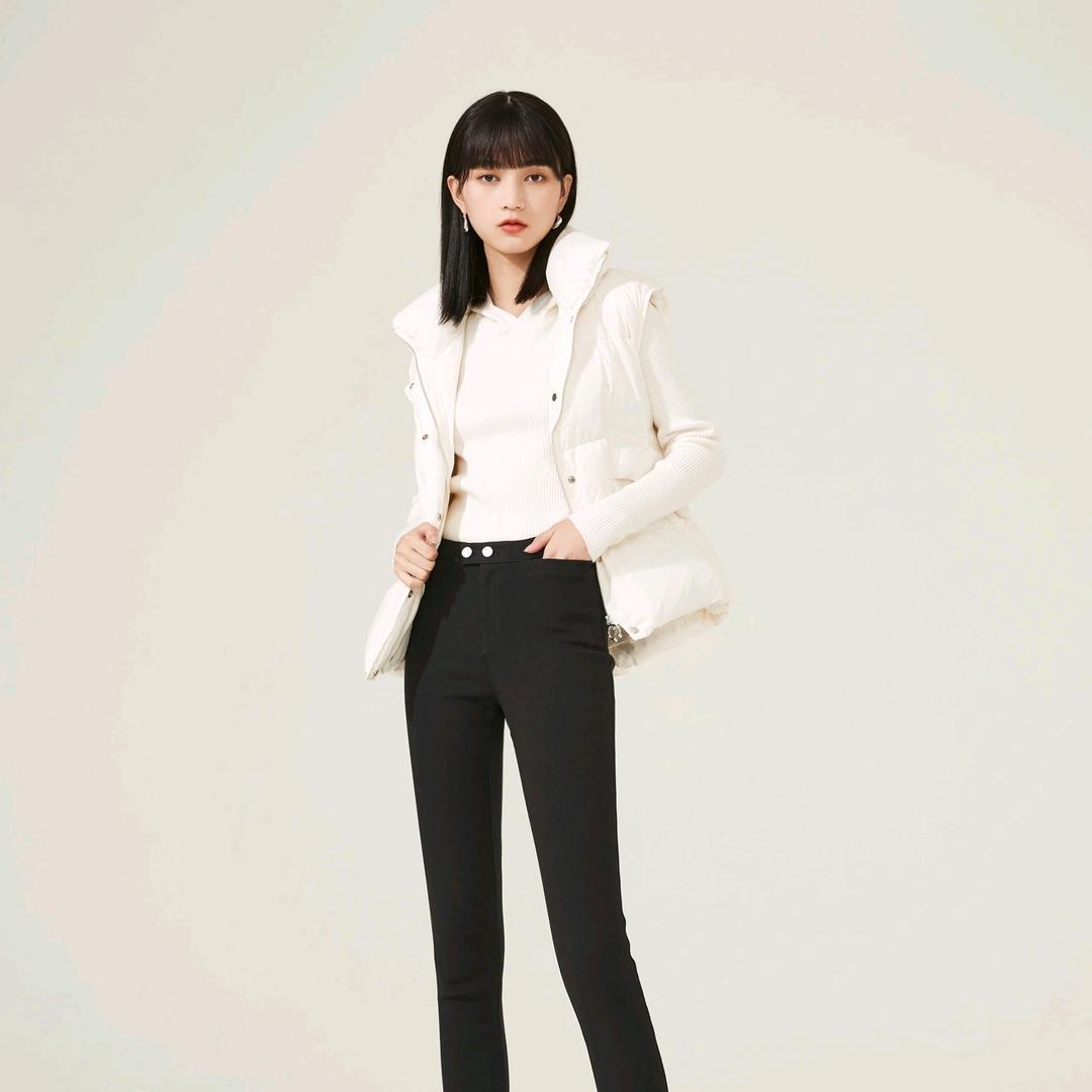 英子