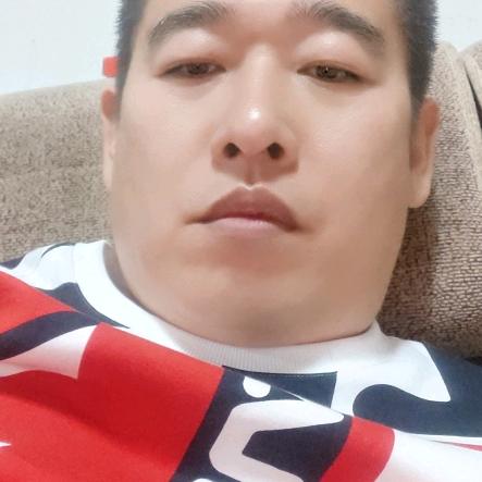 超甜夫妇 晚上10点20分开播