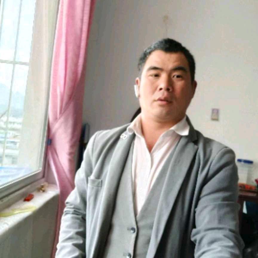 我好想有一个完整的家